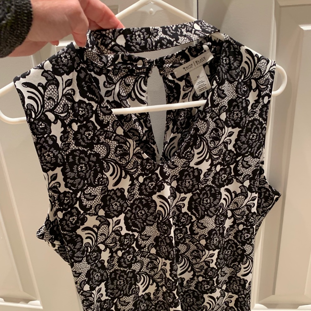 WHBM Sleeveless shell top